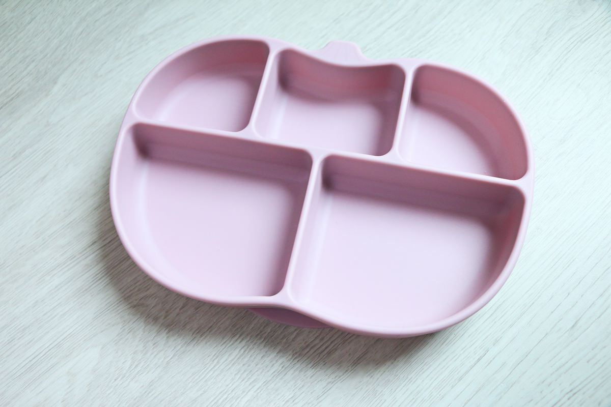 【團購】伊恩寶貝 餐具~韓製頂級鉑金矽膠餐具  媽媽絕對可以安心的品牌