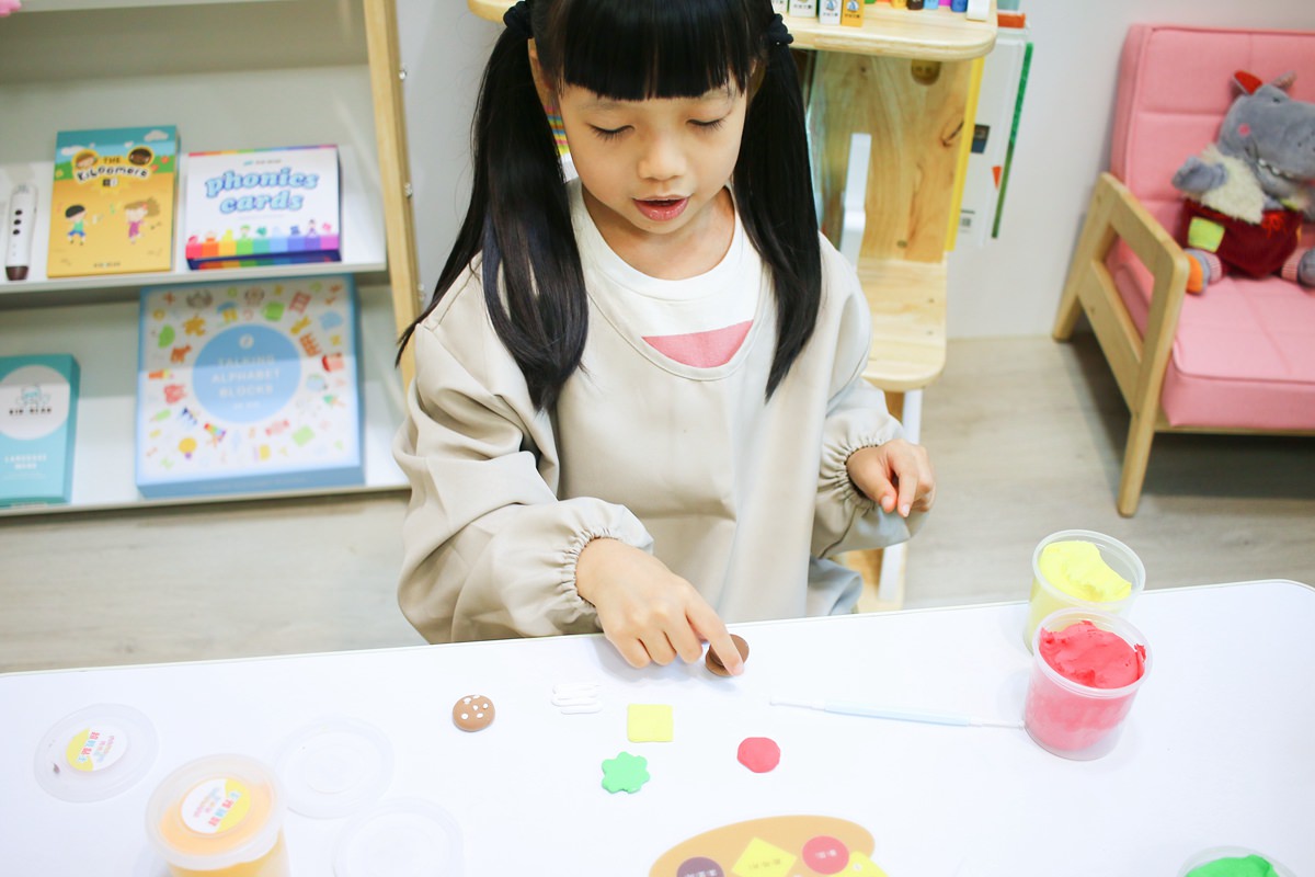 媽媽友mamayo 米粒黏土、輕黏土、動力沙 無毒安全不黏手