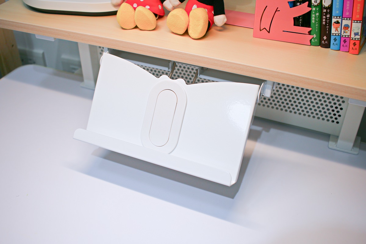 【12/26團購中】愛兒館第一張桌子、ADATTO學童椅、旋轉書櫃–從小陪伴孩子到大 - 第60張圖 【12/26團購中】愛兒館第一張桌子、ADATTO學童椅、旋轉書櫃–從小陪伴孩子到大