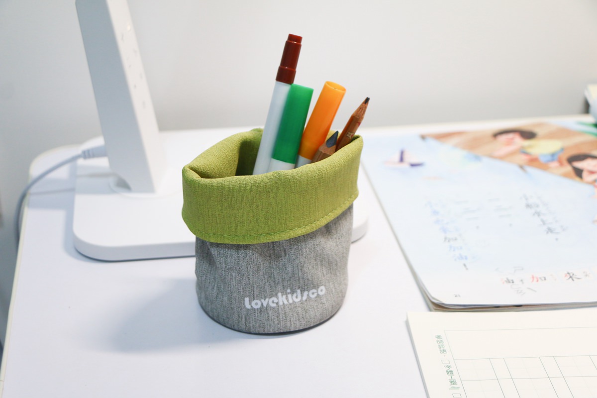 【12/26團購中】愛兒館第一張桌子、ADATTO學童椅、旋轉書櫃–從小陪伴孩子到大 - 第77張圖 愛兒館學童椅ADATTO19