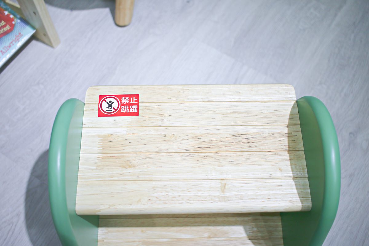 【12/26團購中】愛兒館第一張桌子、ADATTO學童椅、旋轉書櫃–從小陪伴孩子到大 - 第86張圖 【12/26團購中】愛兒館第一張桌子、ADATTO學童椅、旋轉書櫃–從小陪伴孩子到大