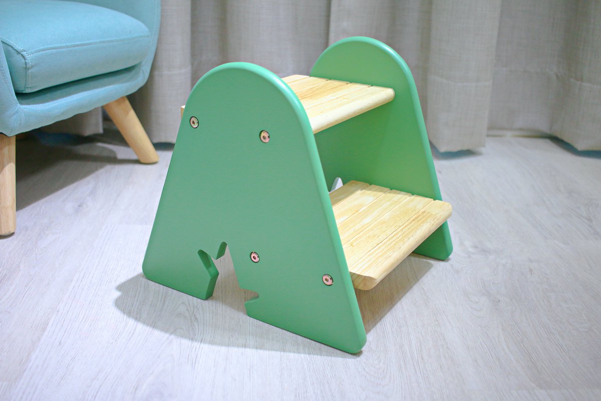 【12/26團購中】愛兒館第一張桌子、ADATTO學童椅、旋轉書櫃–從小陪伴孩子到大 - 第83張圖 【12/26團購中】愛兒館第一張桌子、ADATTO學童椅、旋轉書櫃–從小陪伴孩子到大