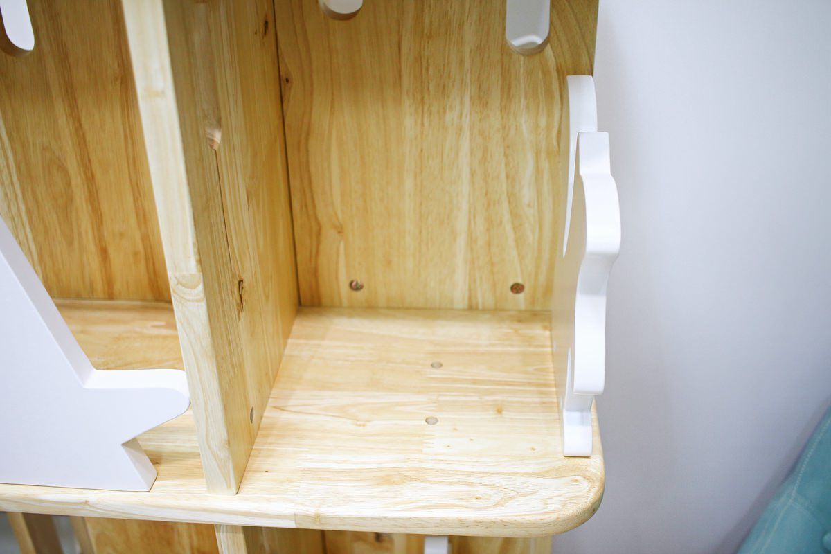 【團購】愛兒館旋轉書櫃實測：5.5級地震也搖不倒的超強收納！加碼開箱行動書包櫃、我的第一座小書櫃