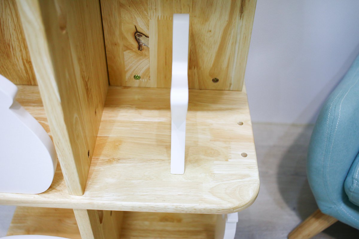 【團購】愛兒館旋轉書櫃實測：5.5級地震也搖不倒的超強收納！加碼開箱行動書包櫃、我的第一座小書櫃