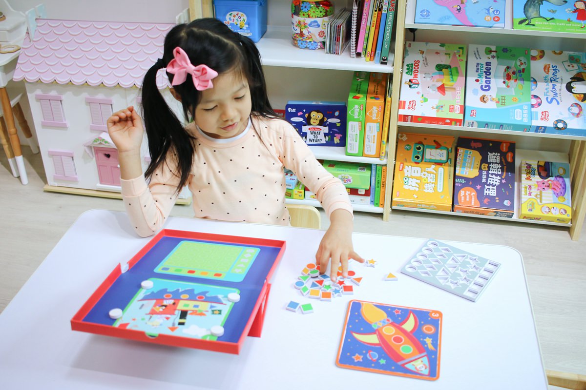 比利時Scratch益智遊戲與拼圖 增進孩子孩子邏輯思考能力