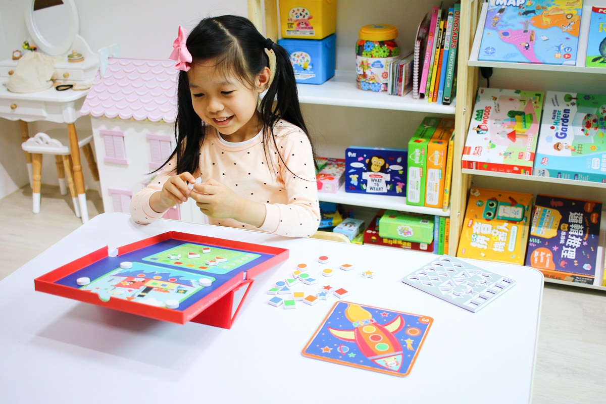 比利時Scratch益智遊戲與拼圖 增進孩子孩子邏輯思考能力