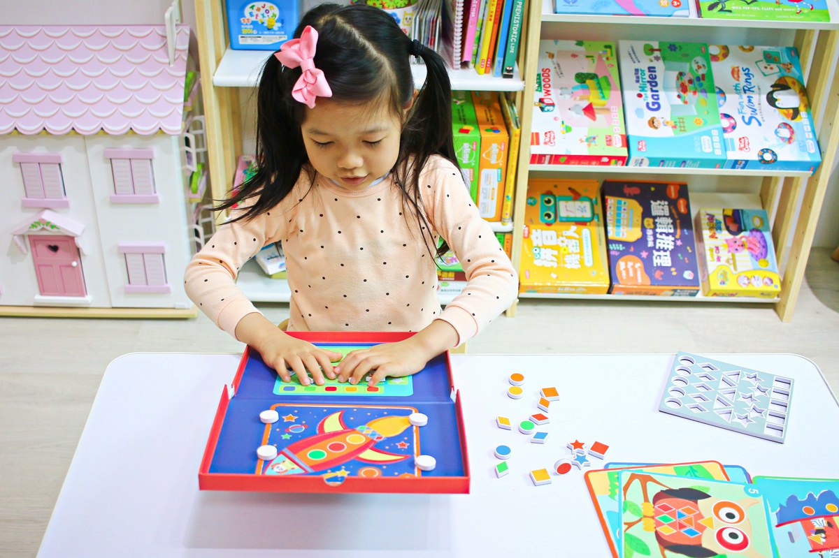 比利時Scratch益智遊戲與拼圖 增進孩子孩子邏輯思考能力