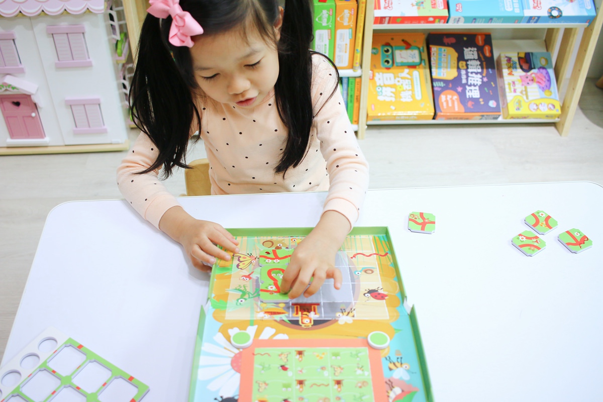 比利時Scratch益智遊戲與拼圖 增進孩子孩子邏輯思考能力