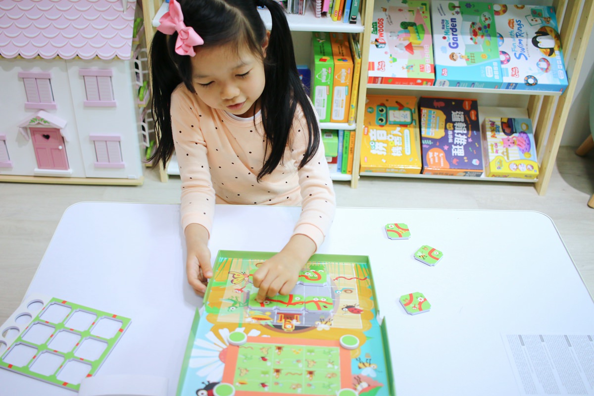比利時Scratch益智遊戲與拼圖 增進孩子孩子邏輯思考能力