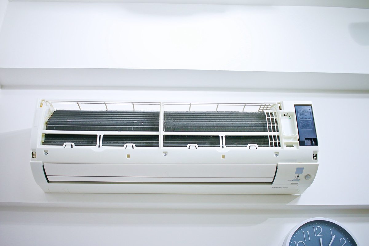 衣服真空壓縮袋推薦(MIDAS 真空平面立體壓縮袋)和夏季好物~和闔樂泰水刀式冷氣清潔劑