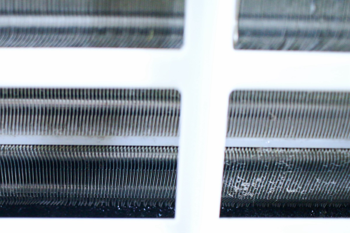 衣服真空壓縮袋推薦(MIDAS 真空平面立體壓縮袋)和夏季好物~和闔樂泰水刀式冷氣清潔劑