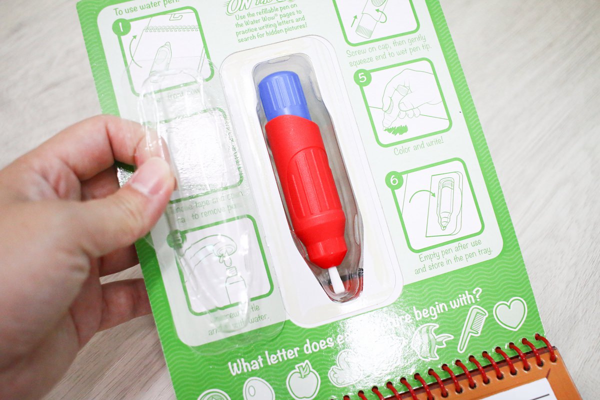 美國瑪莉莎 melissa & doug 泡泡書、水畫冊、寵物照顧遊戲 - 第27張圖 美國瑪莉莎 melissa & doug 泡泡書、水畫冊、寵物照顧遊戲