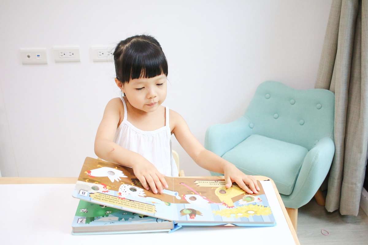 美國瑪莉莎 melissa & doug 泡泡書、水畫冊、寵物照顧遊戲 - 第7張圖 美國瑪莉莎 melissa & doug 泡泡書、水畫冊、寵物照顧遊戲