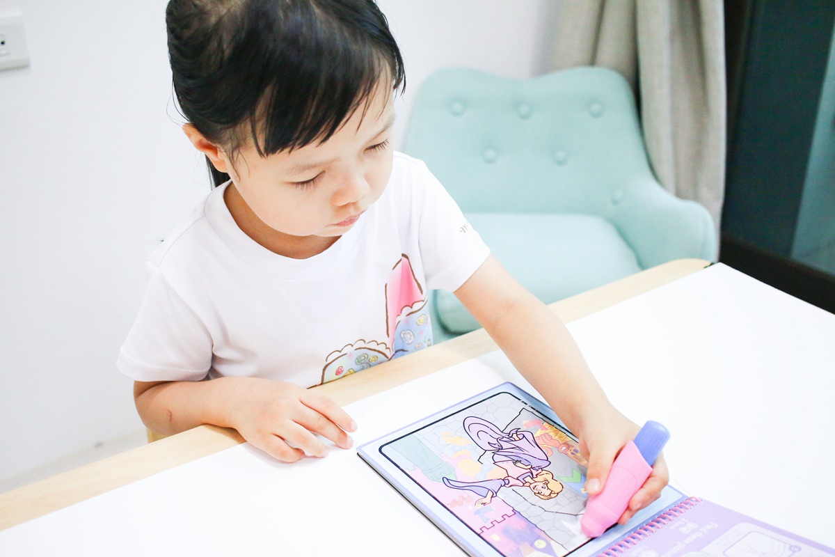 美國瑪莉莎 melissa & doug 泡泡書、水畫冊、寵物照顧遊戲