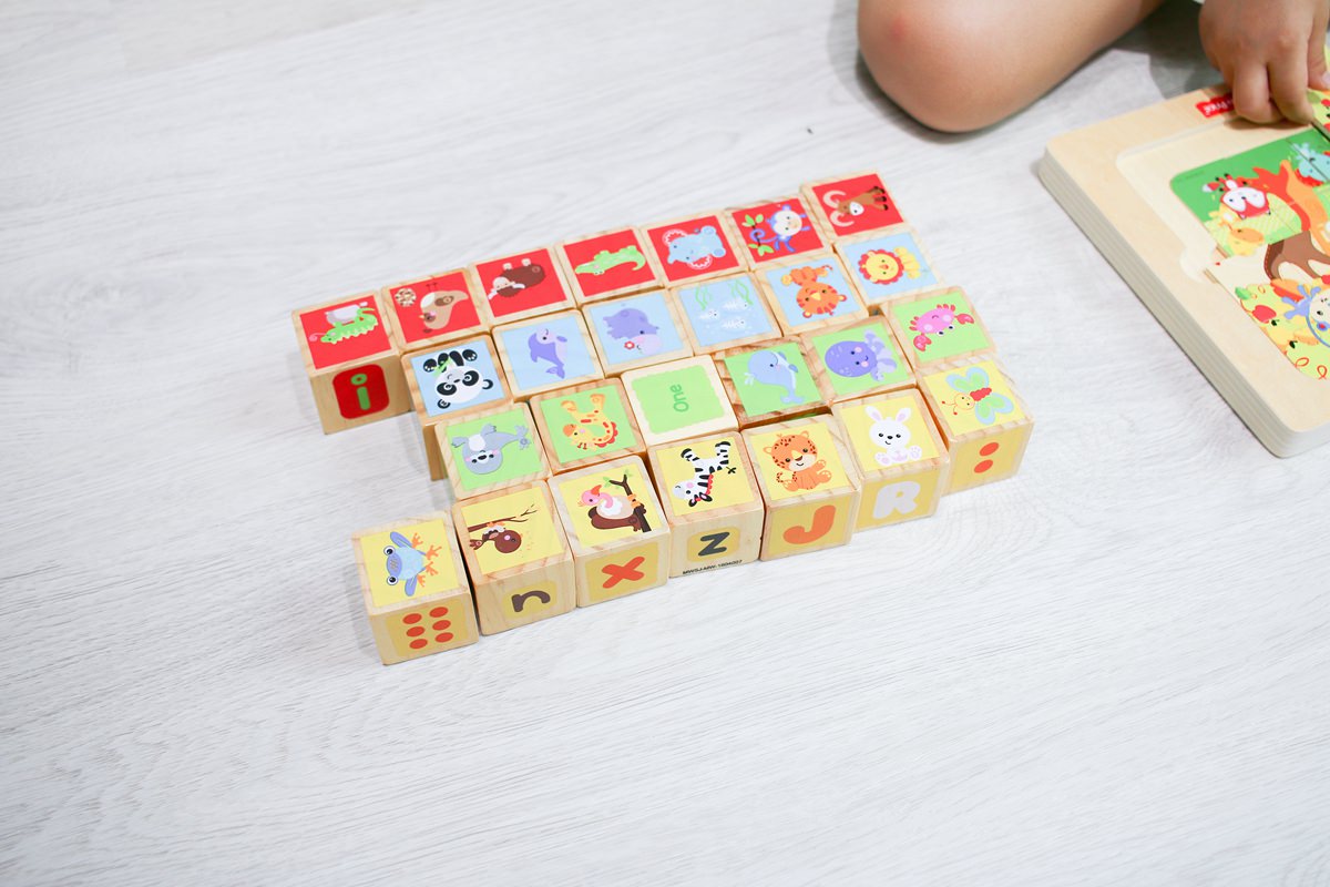 費雪木製教具VS. 哈利波特Harry Potter3D立體拼圖