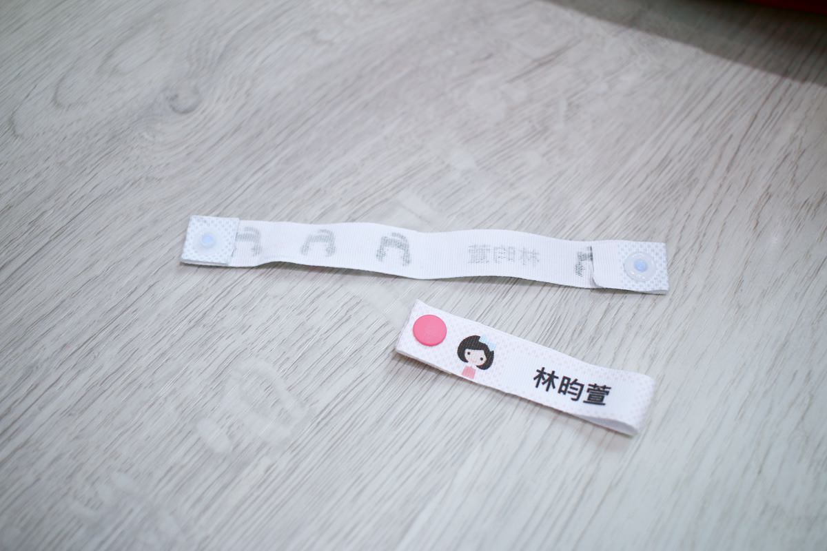 【團購】韓國姓名貼、姓名章客製化團購，圖案可愛又防水、防刮，還有電繡名牌以及客製化湯叉喔!