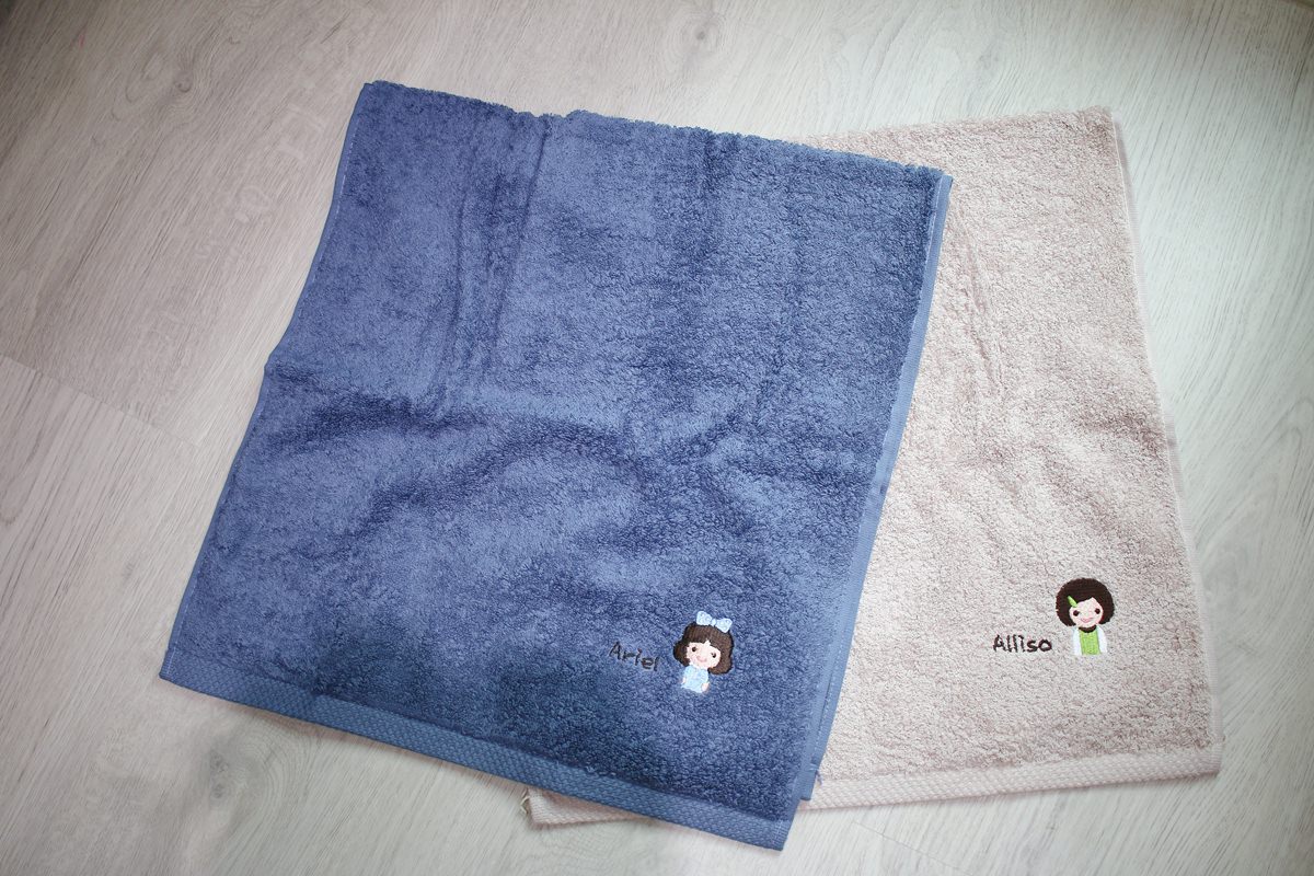 【團購】韓國姓名貼、姓名章客製化團購，圖案可愛又防水、防刮，還有電繡名牌以及客製化湯叉喔!