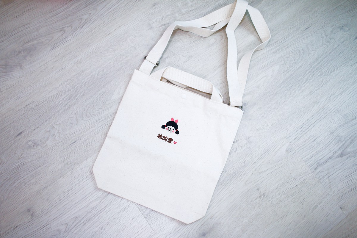 【團購】韓國姓名貼、姓名章客製化團購，圖案可愛又防水、防刮，還有電繡名牌以及客製化湯叉喔!