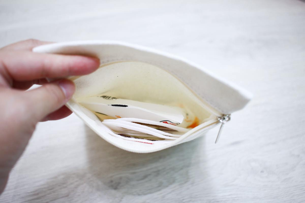 【團購】韓國姓名貼、姓名章客製化團購，圖案可愛又防水、防刮，還有電繡名牌以及客製化湯叉喔!