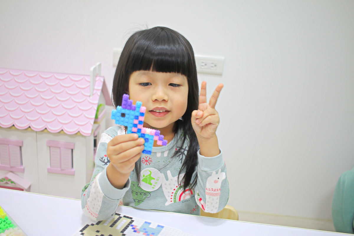 【團購】韓國拼豆 Color Story免燙拼豆 玩到欲罷不能、會不斷想挑戰的手作遊戲 - 第14張圖 【團購】韓國拼豆 Color Story免燙拼豆 玩到欲罷不能、會不斷想挑戰的手作遊戲