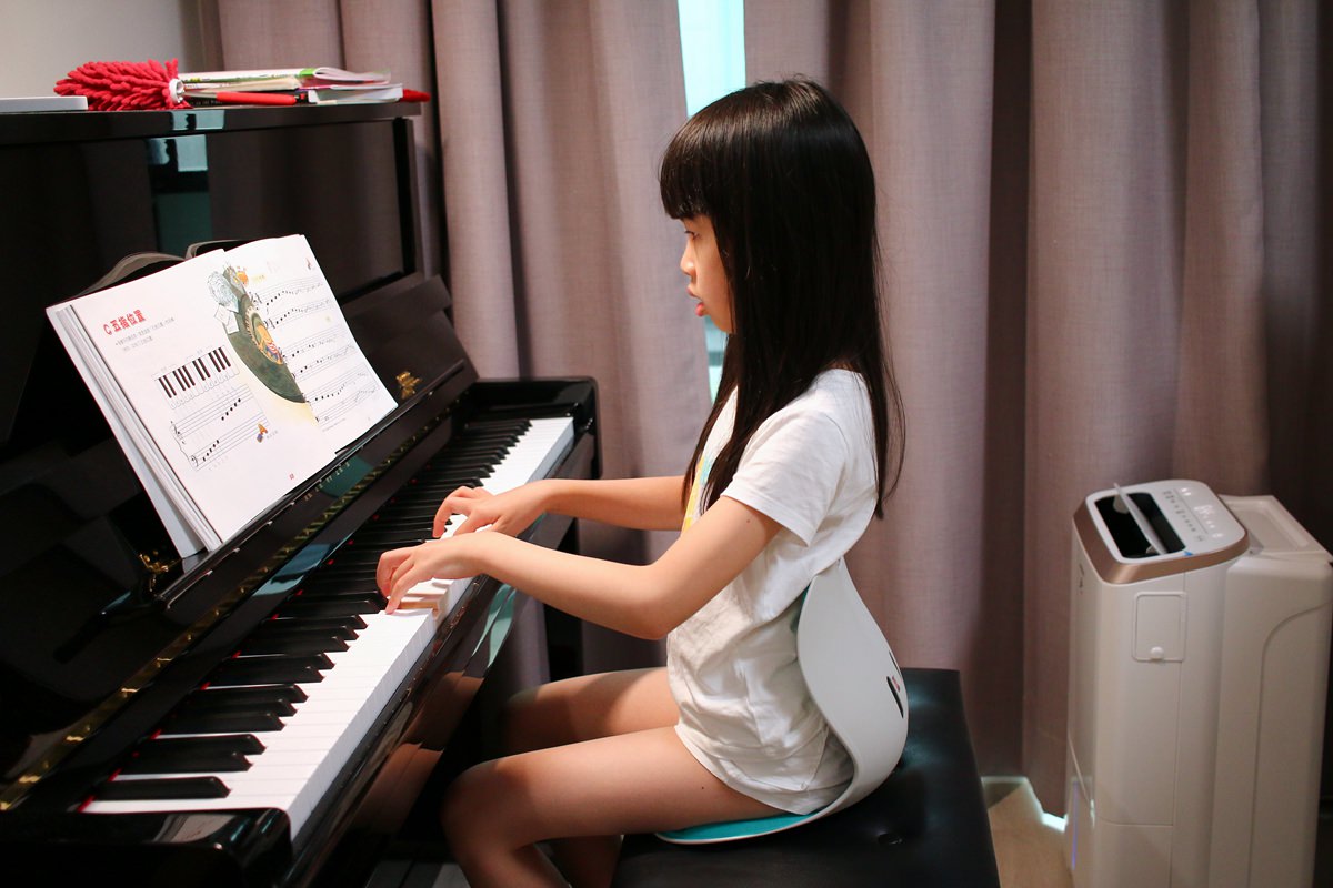 【團購】韓國Curble kids 3D 護脊美學椅 培養正確的坐姿從小就要開始了~