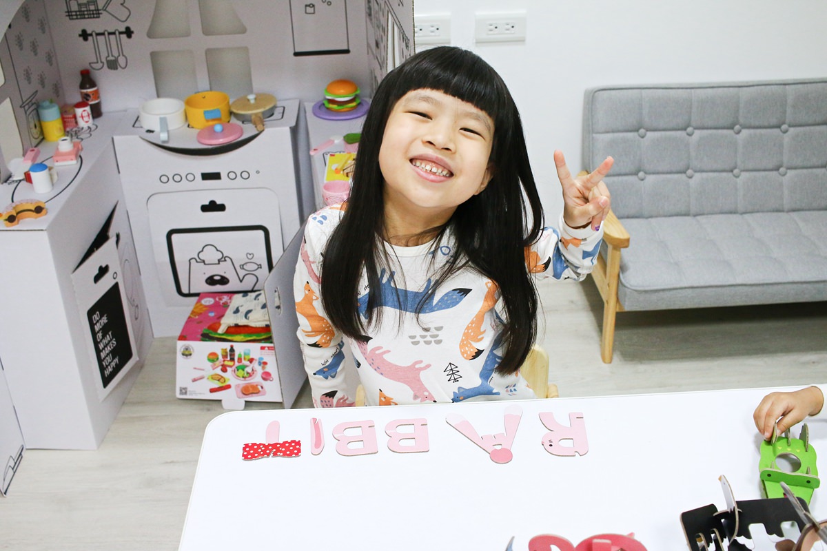 韓國FUNT 英文字母立體拼圖100