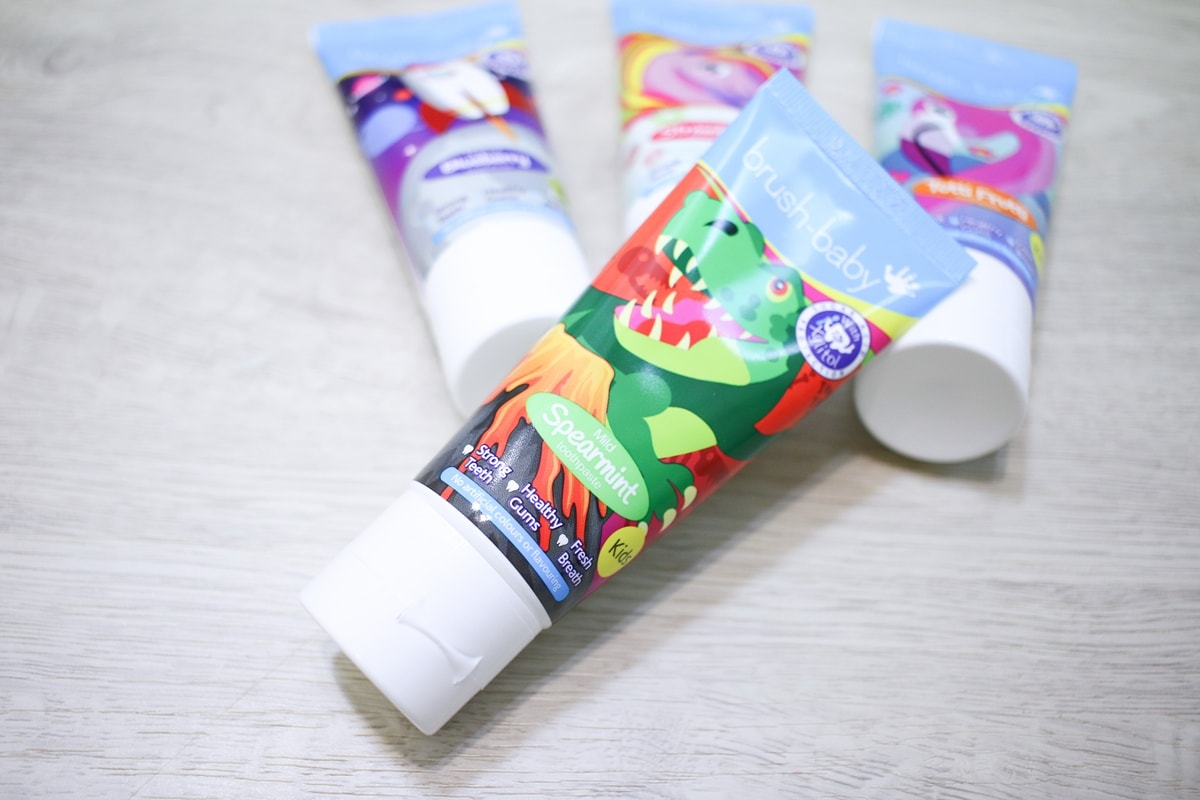 BRUSH BABY電動牙刷、木糖醇牙膏 可愛的動物造型，讓孩子開開心心學習自主刷牙