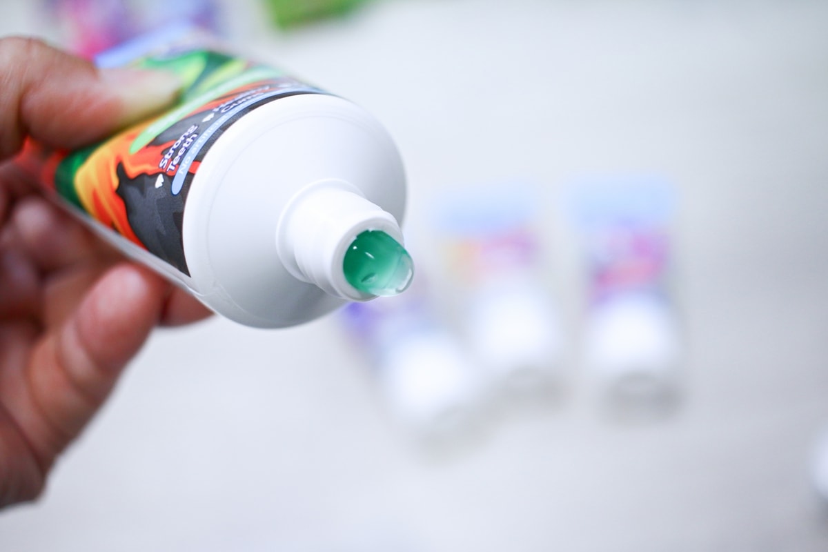 BRUSH BABY電動牙刷、木糖醇牙膏 可愛的動物造型，讓孩子開開心心學習自主刷牙