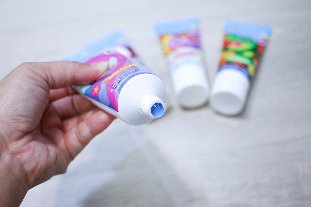 BRUSH BABY電動牙刷、木糖醇牙膏 可愛的動物造型，讓孩子開開心心學習自主刷牙