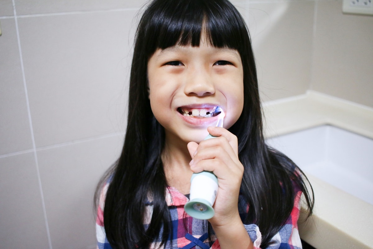 BRUSH BABY電動牙刷、木糖醇牙膏 可愛的動物造型，讓孩子開開心心學習自主刷牙