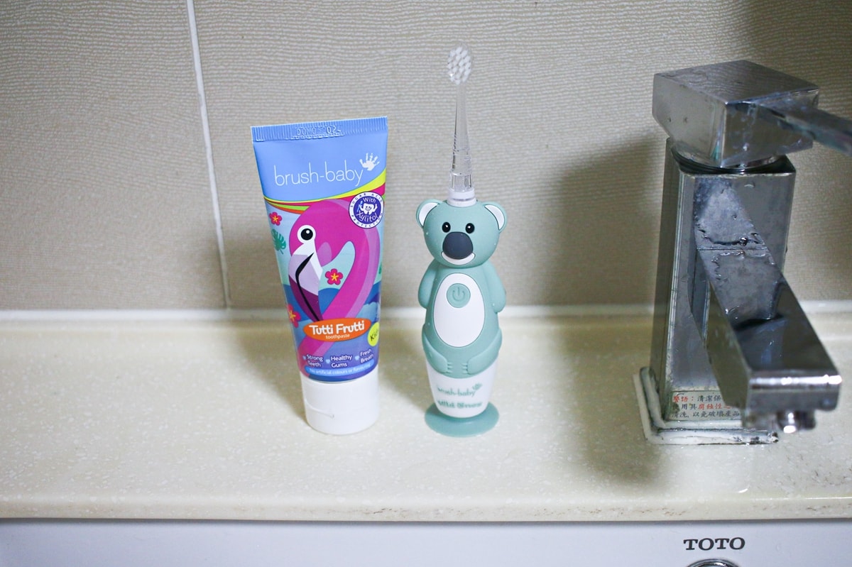 BRUSH BABY電動牙刷、木糖醇牙膏 可愛的動物造型，讓孩子開開心心學習自主刷牙
