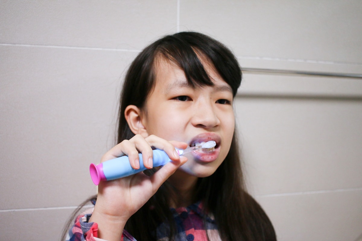 BRUSH BABY電動牙刷、木糖醇牙膏 可愛的動物造型，讓孩子開開心心學習自主刷牙