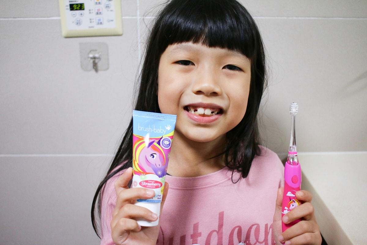 BRUSH BABY電動牙刷、木糖醇牙膏 可愛的動物造型，讓孩子開開心心學習自主刷牙