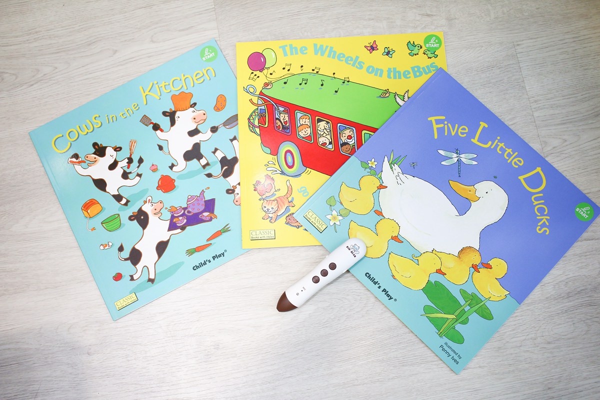 KIDsREAD點讀筆  Child’s Play童謠洞洞書