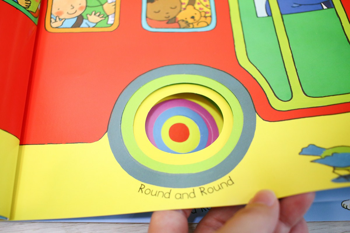 KIDsREAD點讀筆  Child’s Play童謠洞洞書