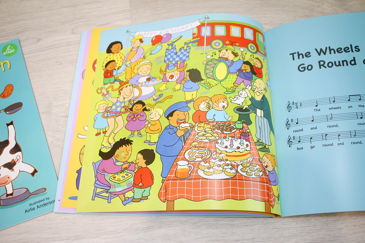 KIDsREAD點讀筆  Child’s Play童謠洞洞書