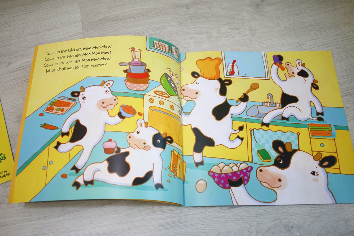 KIDsREAD點讀筆  Child’s Play童謠洞洞書