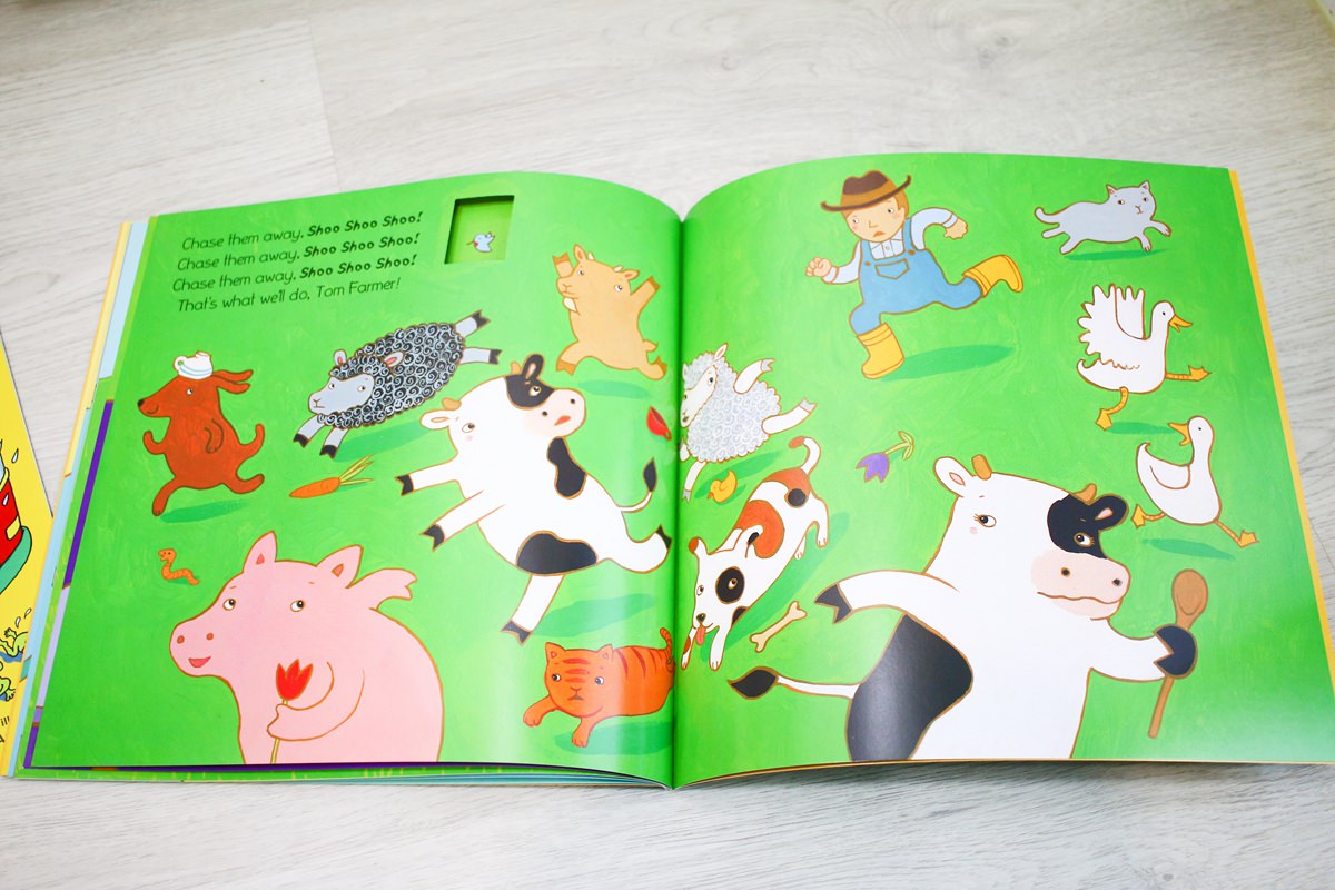 KIDsREAD點讀筆  Child’s Play童謠洞洞書