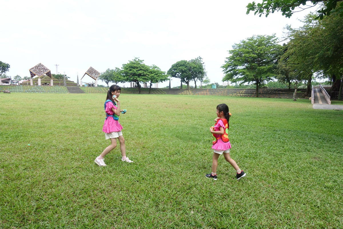 荷蘭BS 戶外遊戲與益智桌遊