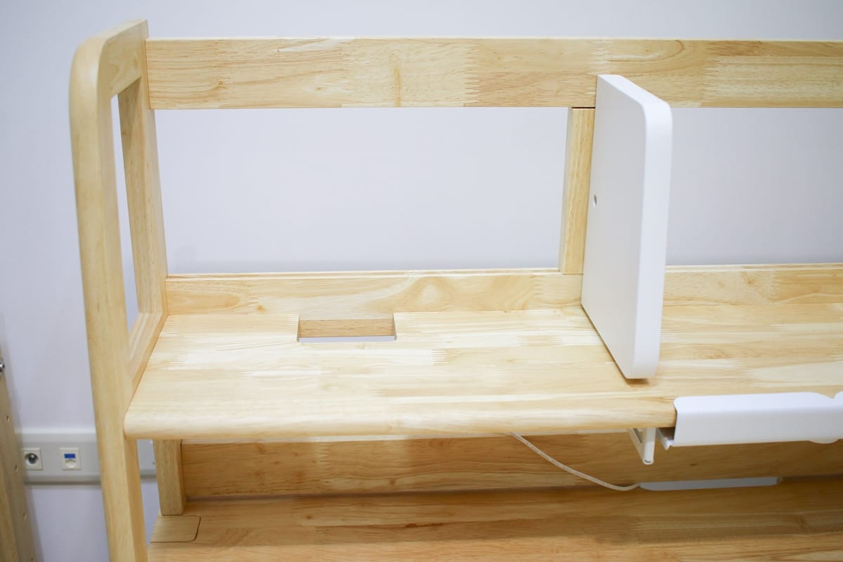 ADATTO成長書桌實拍｜學童椅可調高度設計+原木安全材質