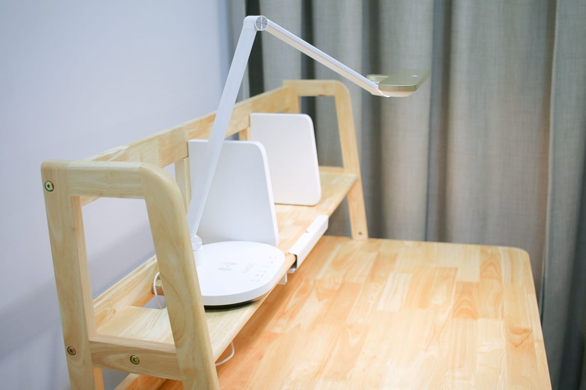 ADATTO成長書桌實拍｜學童椅可調高度設計+原木安全材質