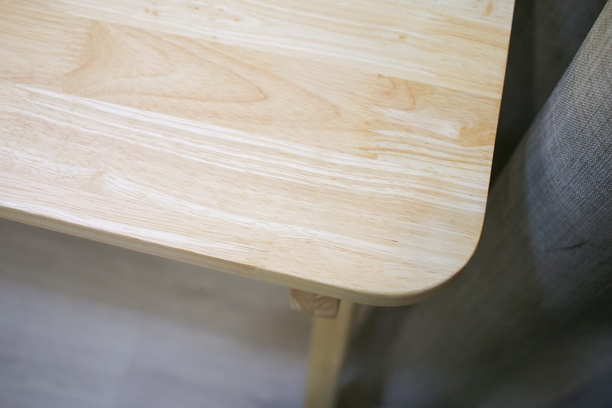 ADATTO成長書桌實拍｜學童椅可調高度設計+原木安全材質