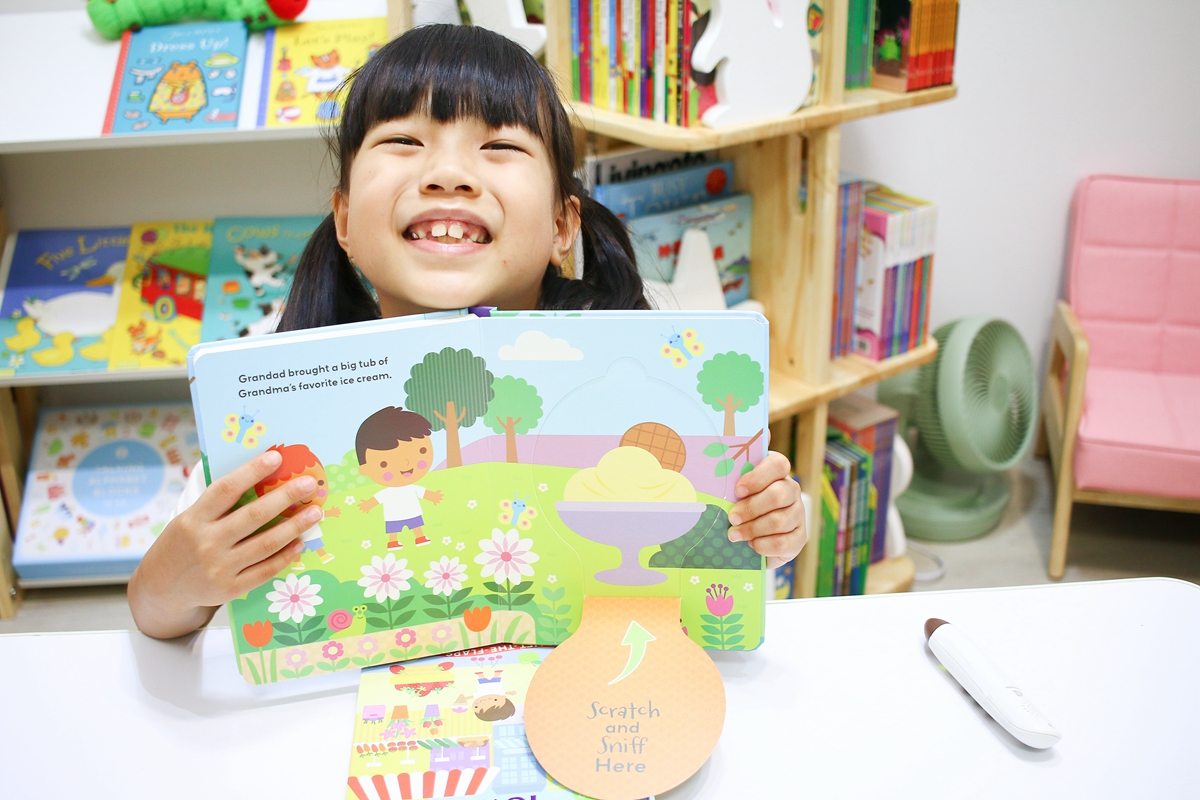 KIDSREAD 點讀筆系列 氣味翻翻書Scratch ‘N’ Sniff Book
