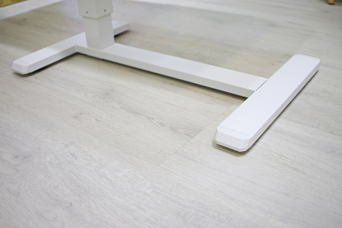 【開箱】愛兒館斜面式氣動升降伴讀桌開箱:全家人的萬用邊桌、智能移動邊桌 - 第28張圖 【開箱】愛兒館斜面式氣動升降伴讀桌開箱:全家人的萬用邊桌、智能移動邊桌