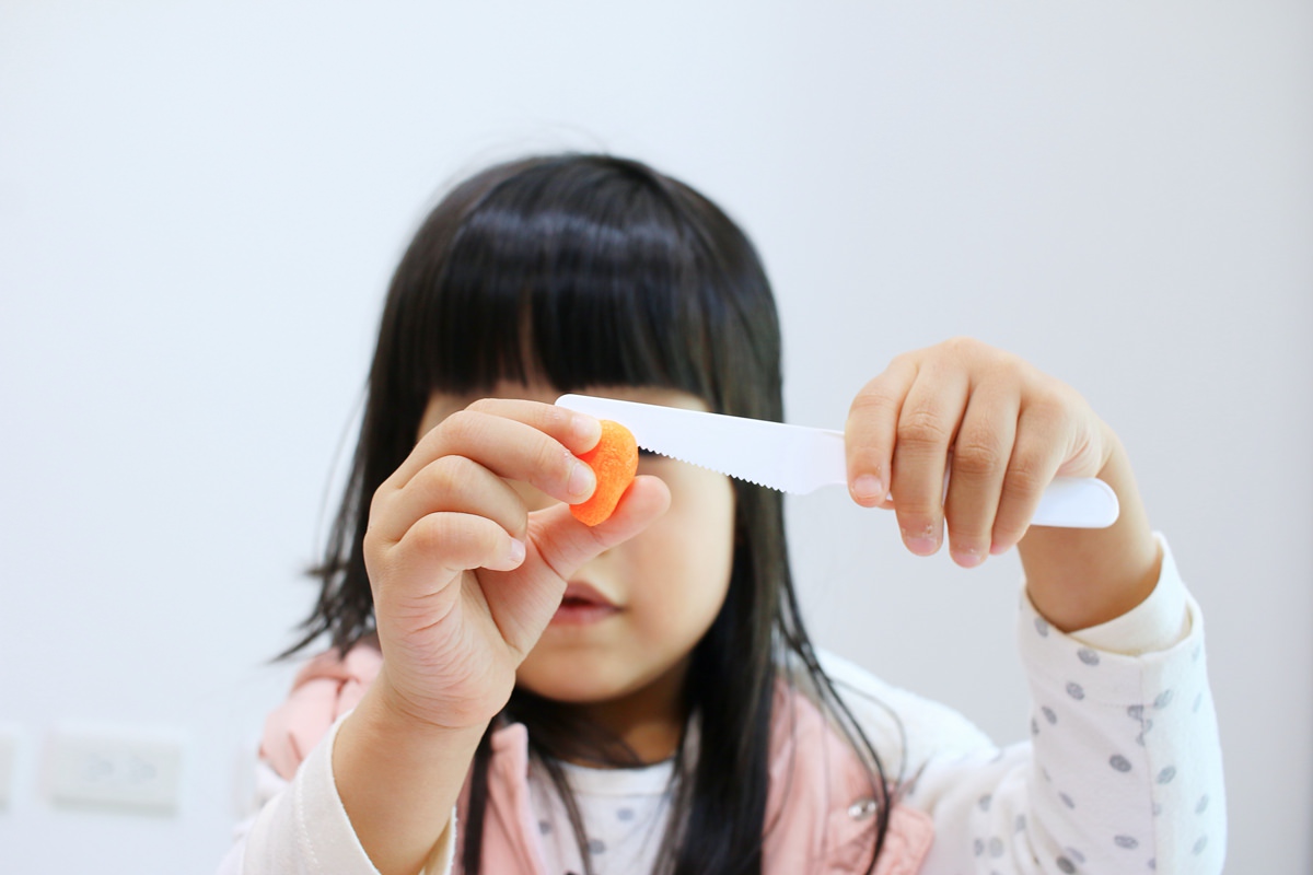 【團購】韓國Donerland 玉米黏土和彩繪玻璃~ 孩子停不下來的手作遊戲