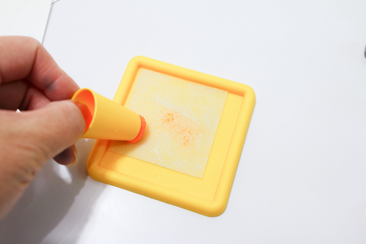 【團購】韓國Donerland 玉米黏土和彩繪玻璃~ 孩子停不下來的手作遊戲