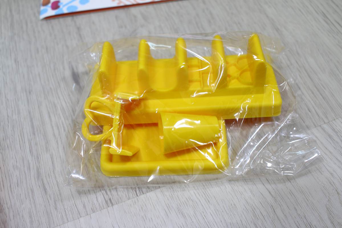 【團購】韓國Donerland 玉米黏土和彩繪玻璃~ 孩子停不下來的手作遊戲