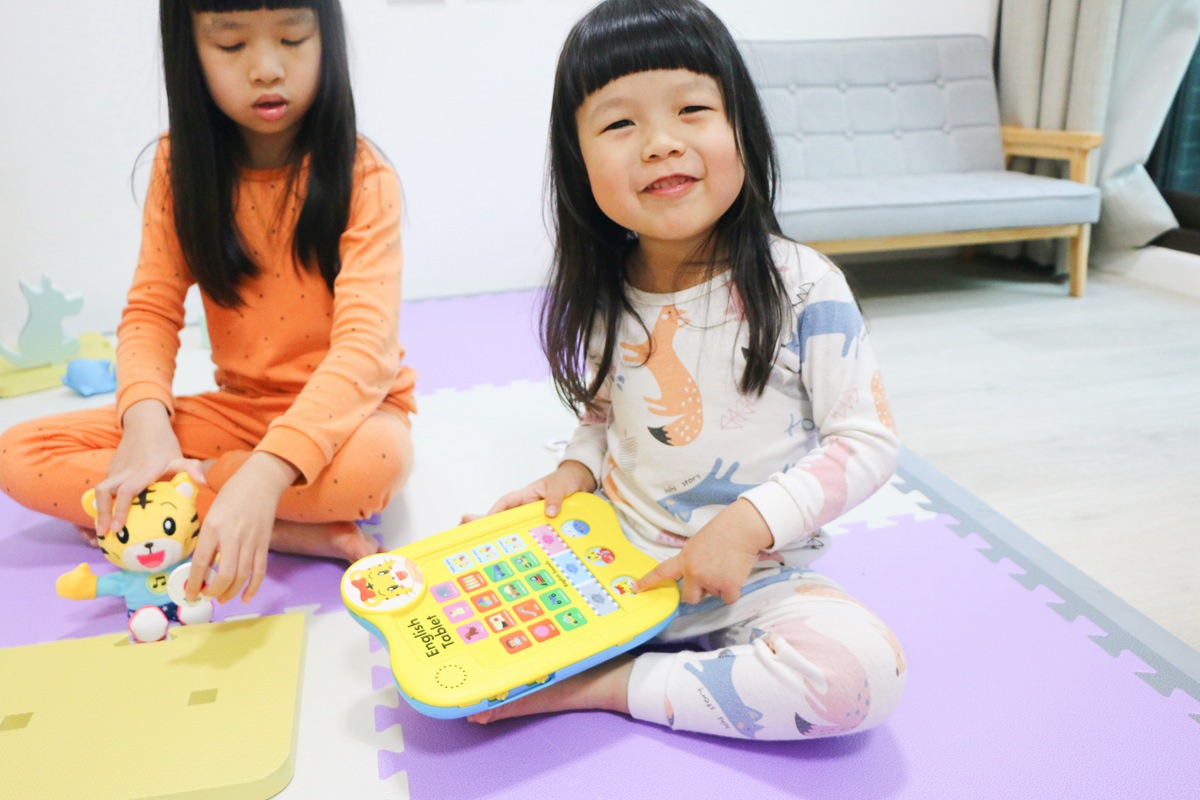 【團購】巧虎英文團購English Together 初階版和巧虎一起說英語 讓孩子輕輕鬆鬆學習英語 - 第12張圖 【團購】巧虎英文團購English Together 初階版和巧虎一起說英語 讓孩子輕輕鬆鬆學習英語