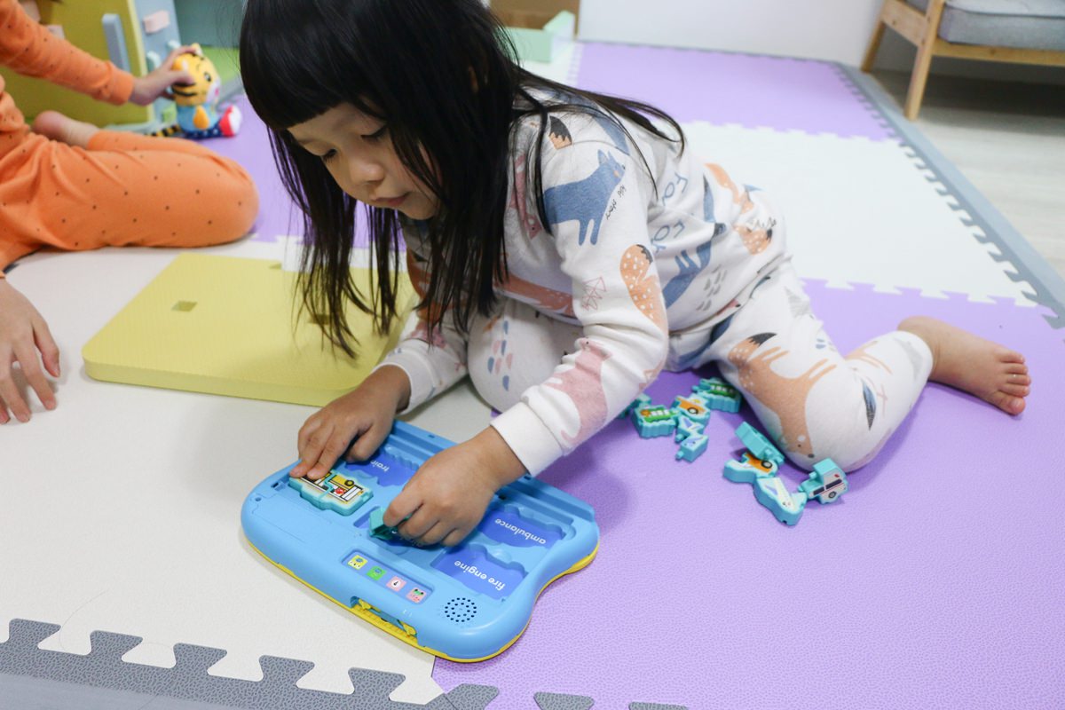 【團購】巧虎英文團購English Together 初階版和巧虎一起說英語 讓孩子輕輕鬆鬆學習英語 - 第14張圖 【團購】巧虎英文團購English Together 初階版和巧虎一起說英語 讓孩子輕輕鬆鬆學習英語