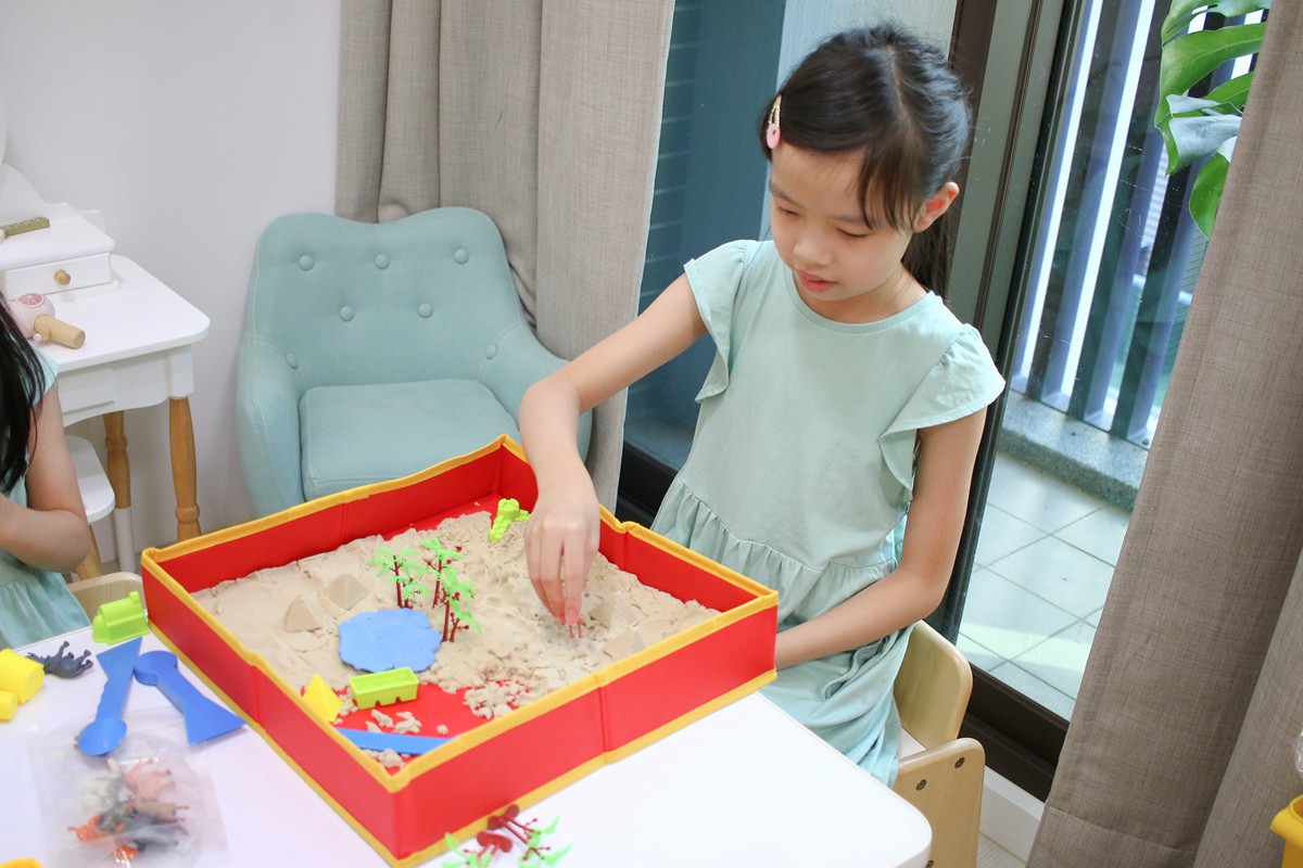 Flower monaco星空沙、黏土畫 讓孩子玩到欲罷不能的黏土遊戲